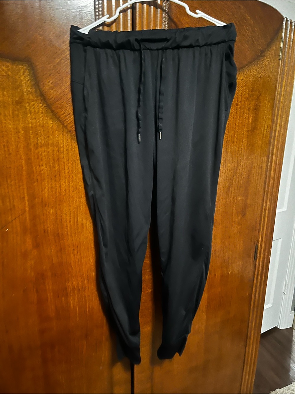 SHEIN Black Drawstring Jogger Pants for Women